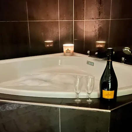 Maison Maneki Tiny House Insolite 2 Personnes Avec Spa Exterieur Privatif Apartmán