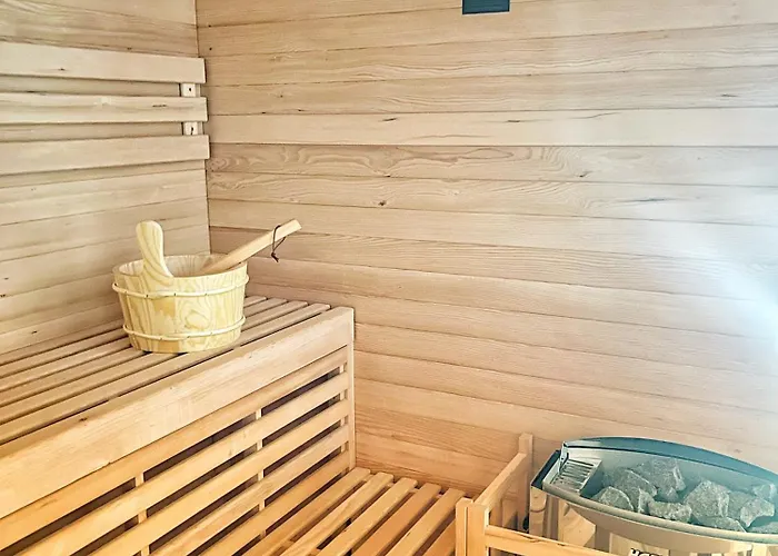 Maison Maneki Tiny House Insolite 2 Personnes Avec Spa Exterieur Privatif *